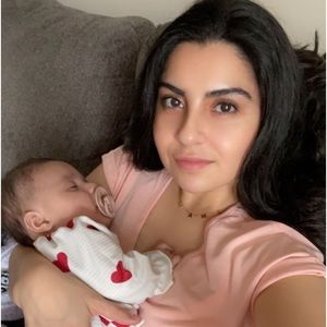 Meet your Posher, Hy